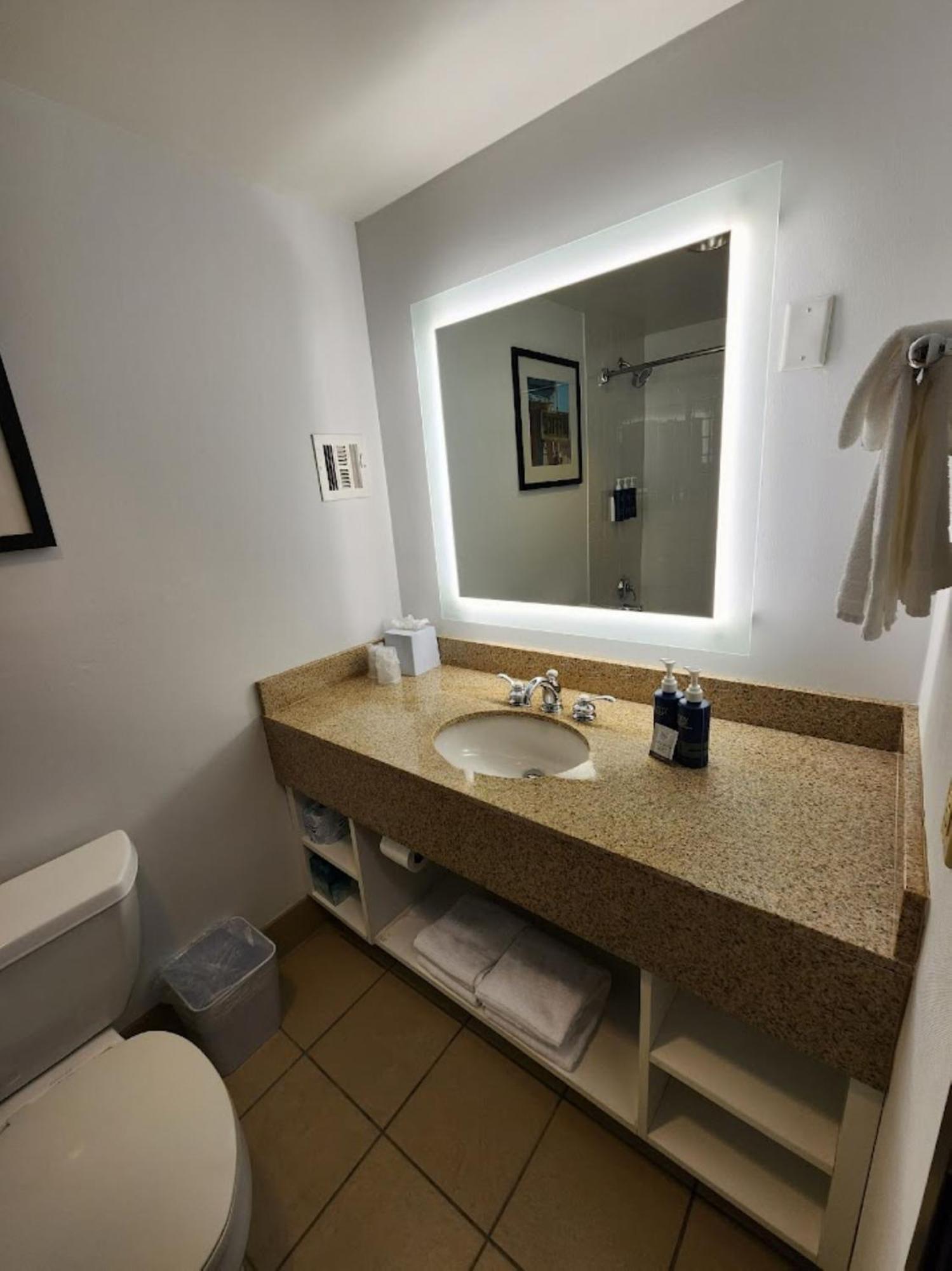 Four Points By Sheraton Little Rock Midtown Εξωτερικό φωτογραφία